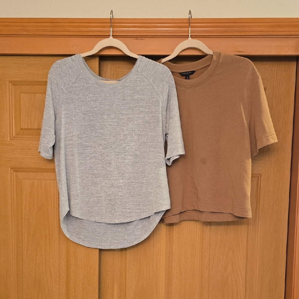 Banana Republic Brown Short-Sleeve Knit Top W/Loft Grey Short Sleeved Knit